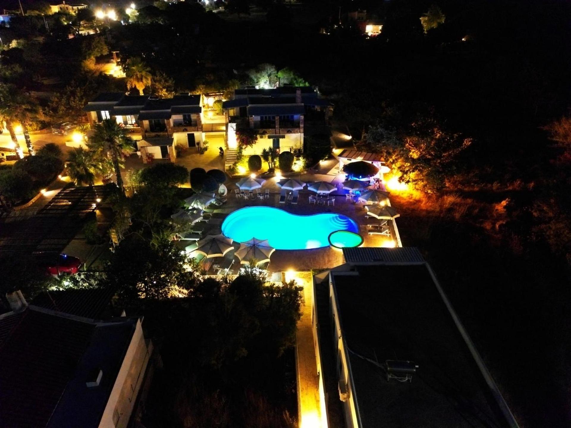 Anemousa Studios Otzias Экстерьер фото