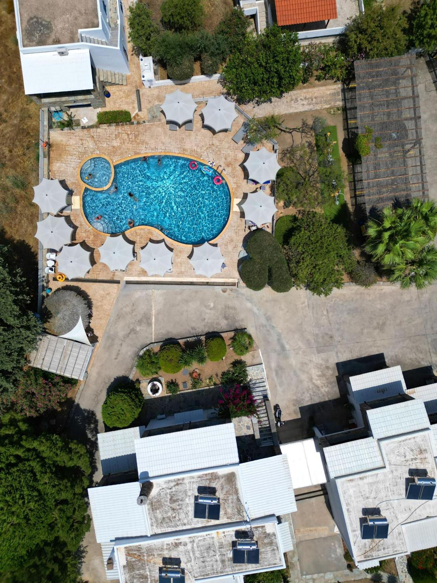 Anemousa Studios Otzias Экстерьер фото